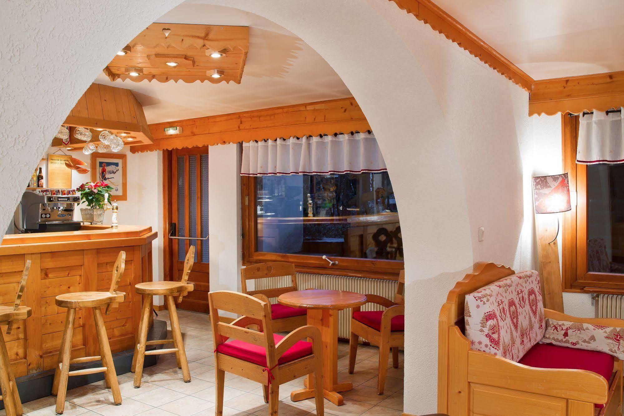 L'Hermine Blanche Morzine Exterior foto
